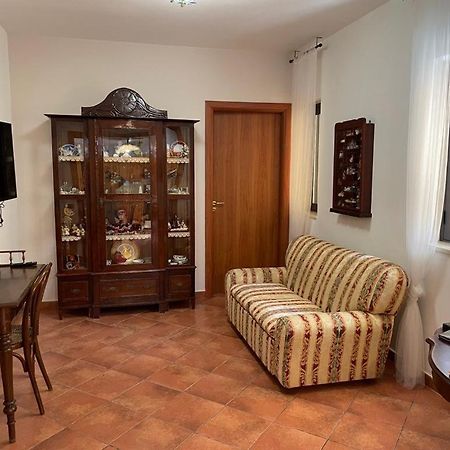 ポルト・エンペードクレCasa Montalbanoアパートメント エクステリア 写真
